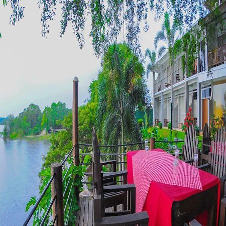 Lake Wind Hotel Tissamaharama Luaran gambar