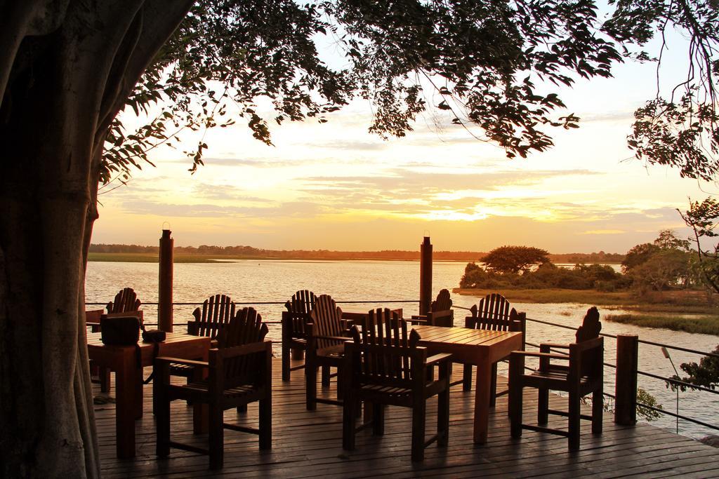 Lake Wind Hotel Tissamaharama Luaran gambar