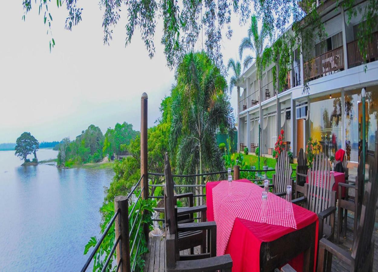 Lake Wind Hotel Tissamaharama Luaran gambar
